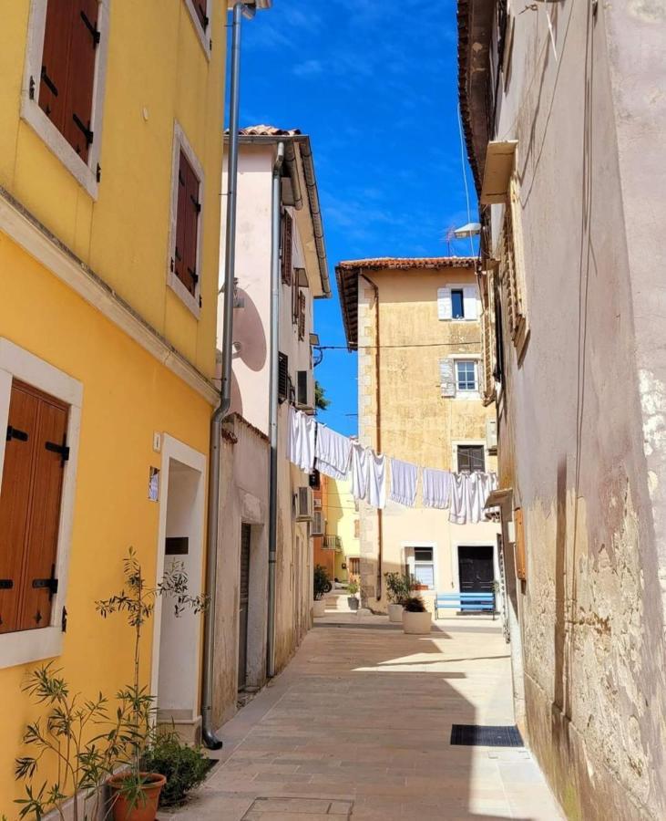 Green Day Novigrad Istria Exteriör bild